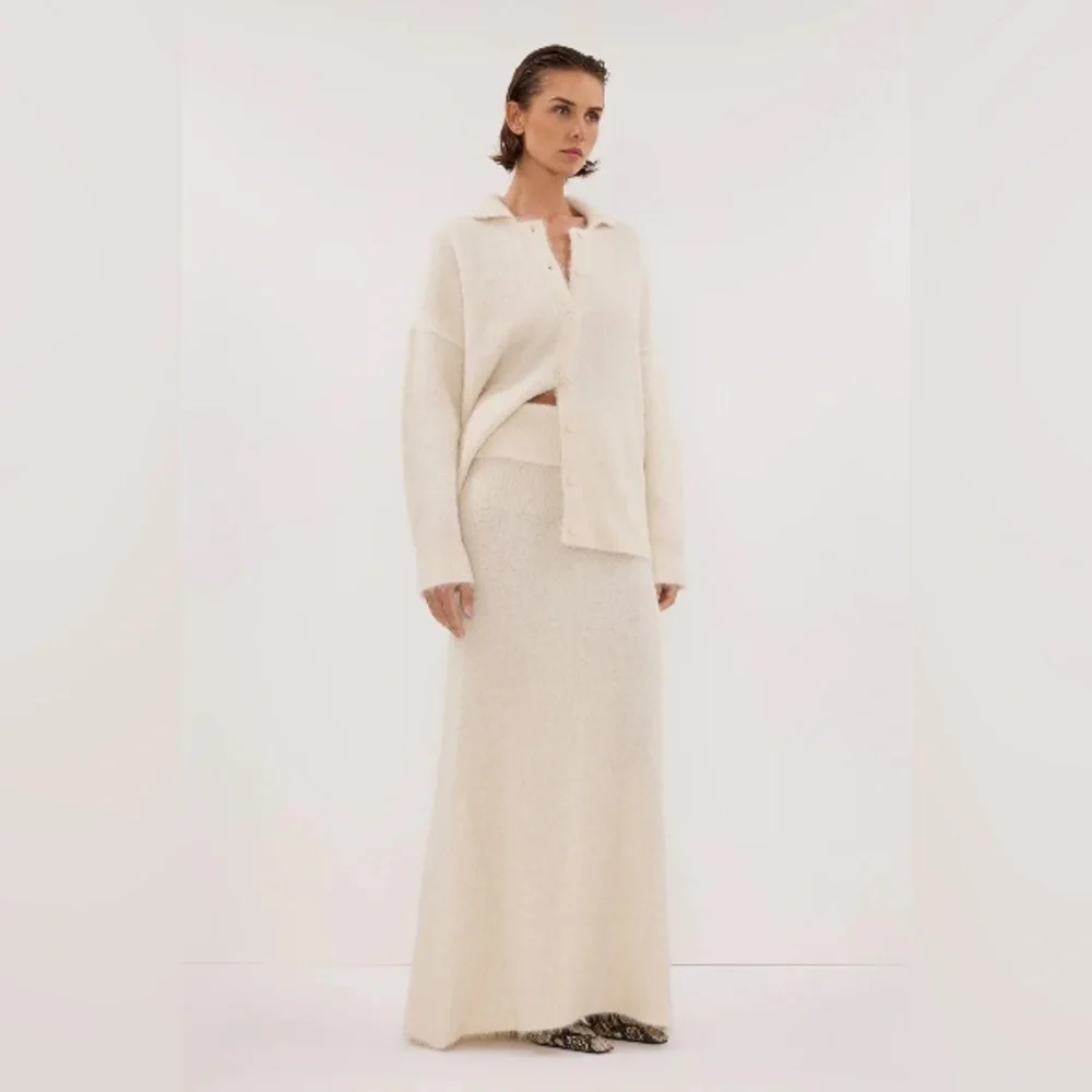 NWT dissh ivory Salma angora skirt - size s - Picture 3 of 9